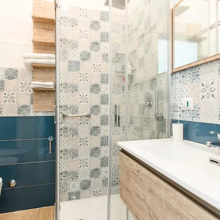 Alojamento de Acomodação e Pequeno-almoço Musicart 4*